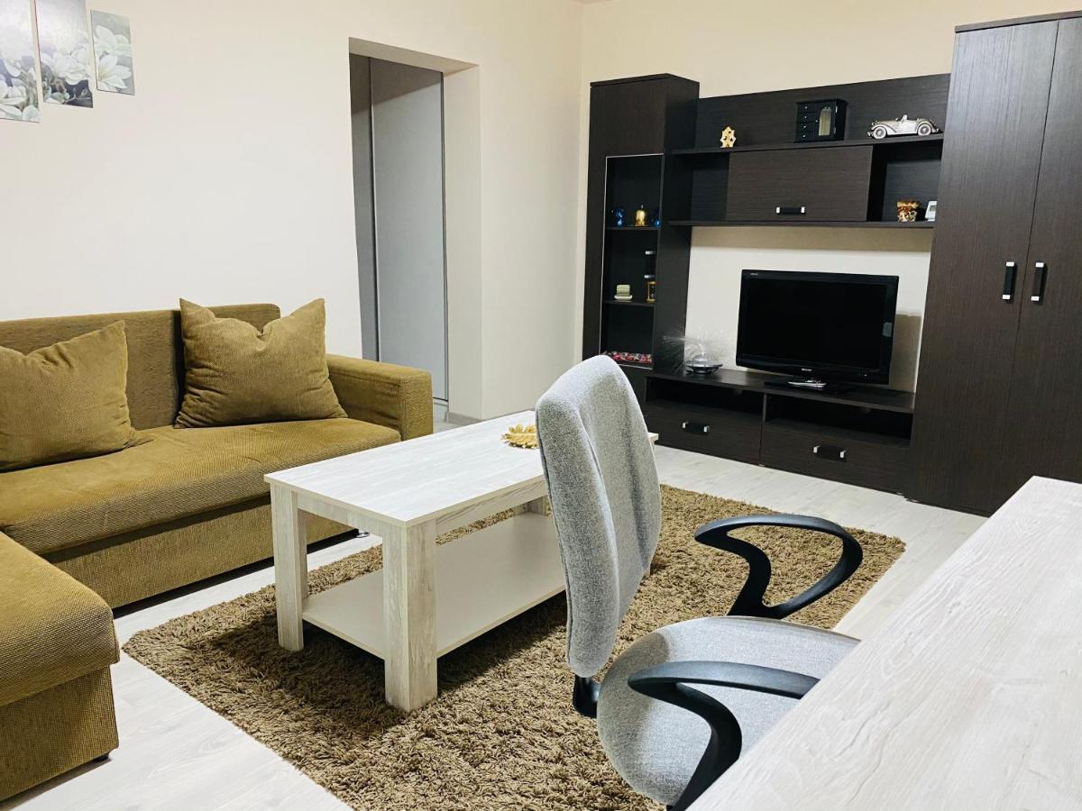 Sellada Apartament - Free Private Parking,Ac,Wi-Fi Carei Exterior foto